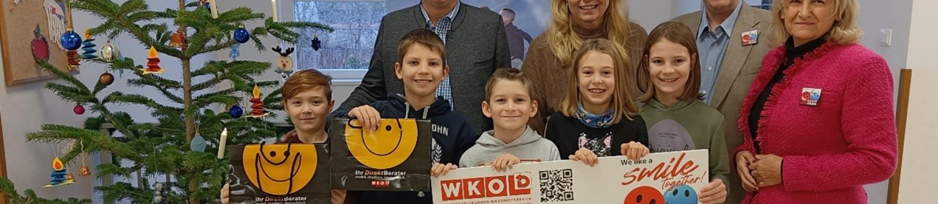 59. Scheckübergabe der Direktberater an die Volksschule Matzendorf-Hölles 59-scheckuebergabe-direktberater-matzendorf-hoelles