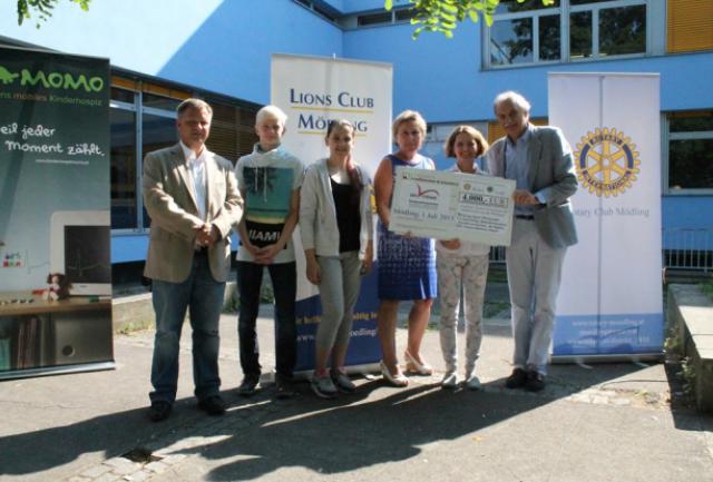 Scheckübergabe Europa Sportmittelschule Mödling 2016