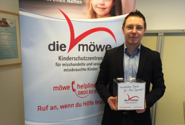 Scheckübergabe Krav Magar